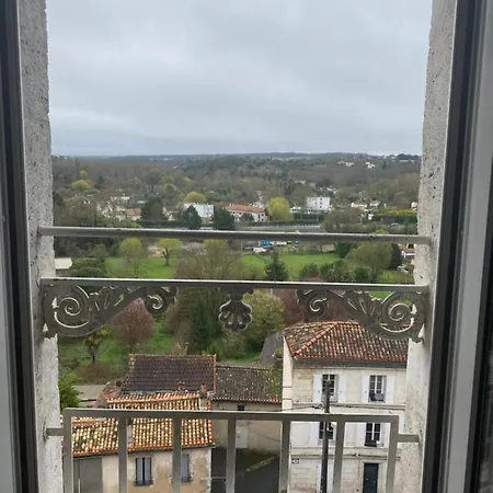 Laferrière, établissement Climatise Bed & Breakfast 4*